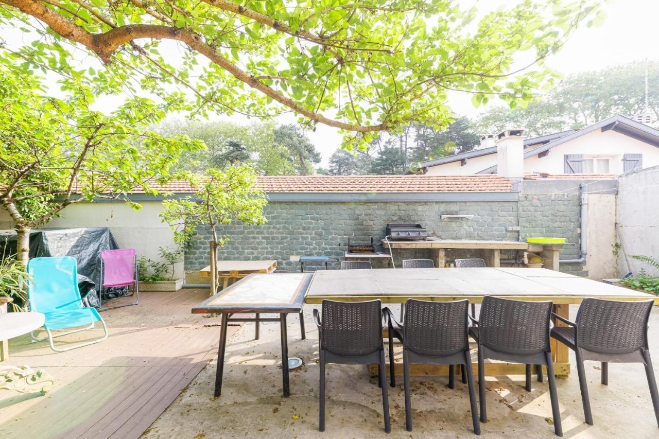 Le Doolie's Biarritz - Siquijor Habitación privada - Jardín - Salón Exterior foto